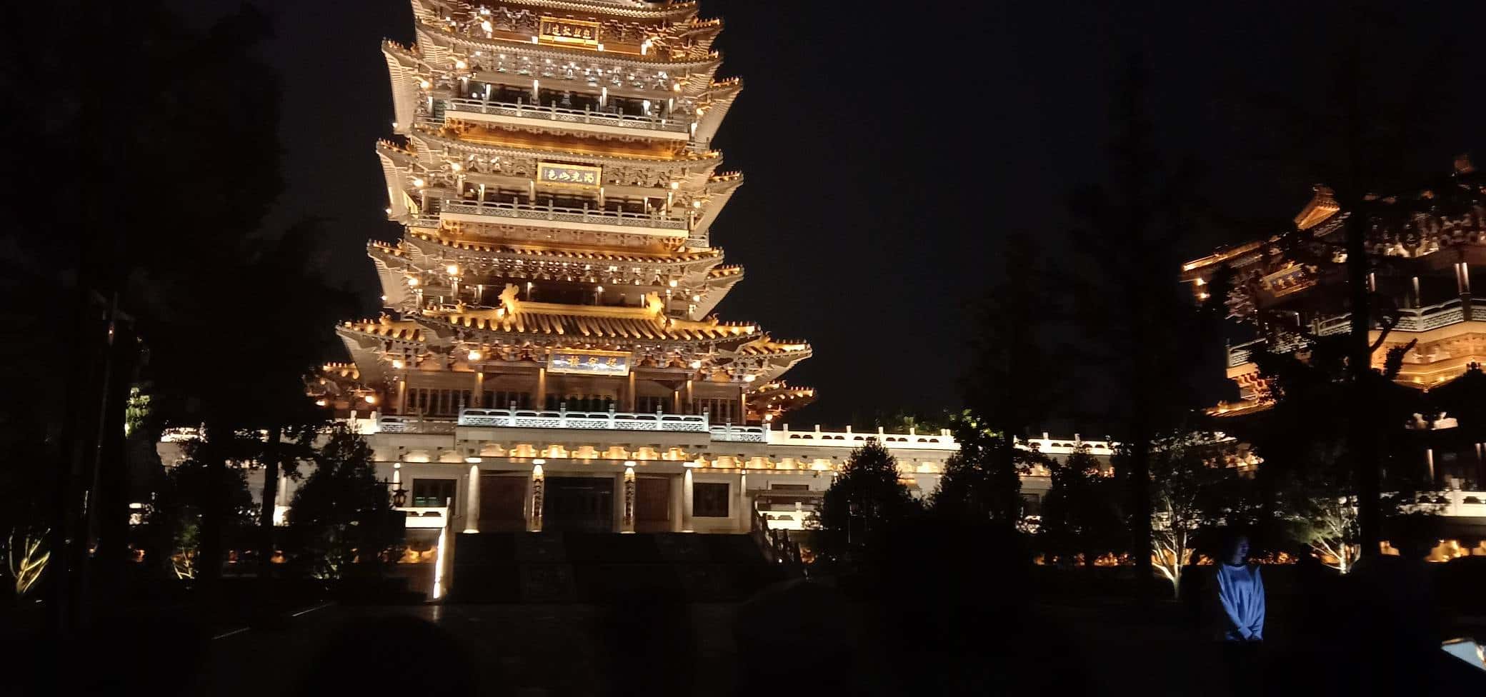 100万JJ的钞票值多少钱